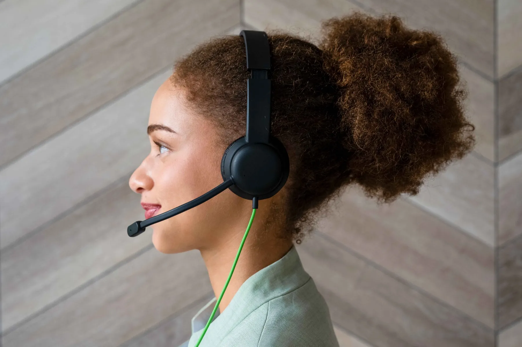 Conference On-Ear Headphones - Image 4